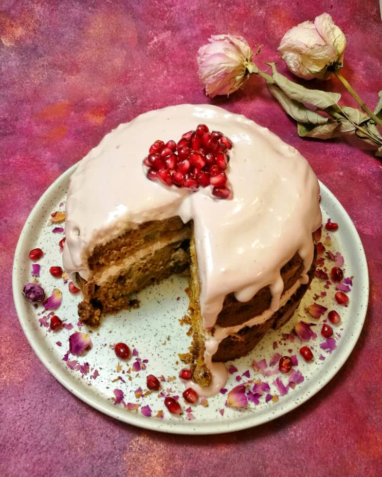 Gateau Aux Poires Safranees Huile D Olive Et Glacage A La Grenade